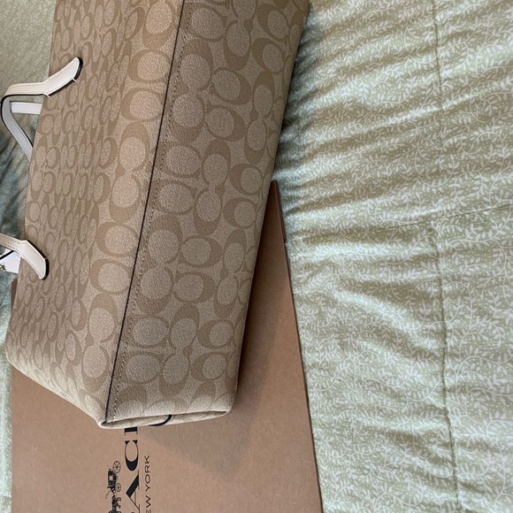 SOLD - Picture 6 of 7